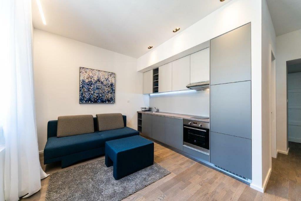 Apartma Need *