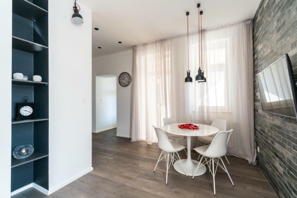 Need Apartma